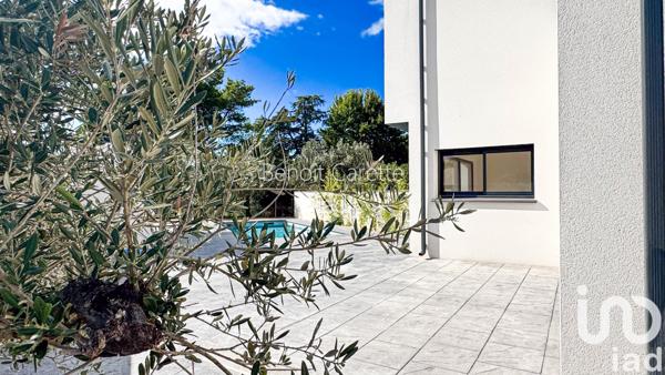 House for sale 5 rooms 145 m² Saint-Hippolyte