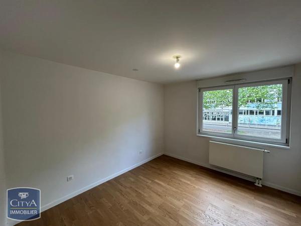 Appartement à louer 3 pièces 80.36m² Strasbourg (67100)