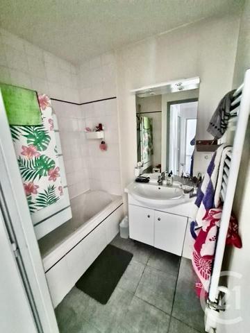 Appartement T3 à vendre  3 pièces - 54 m2 BESANCON - 25