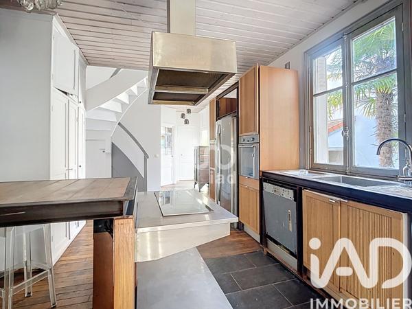 Maison à vendre 10 pièces 260 m² Saint-Maur-des-Fossés