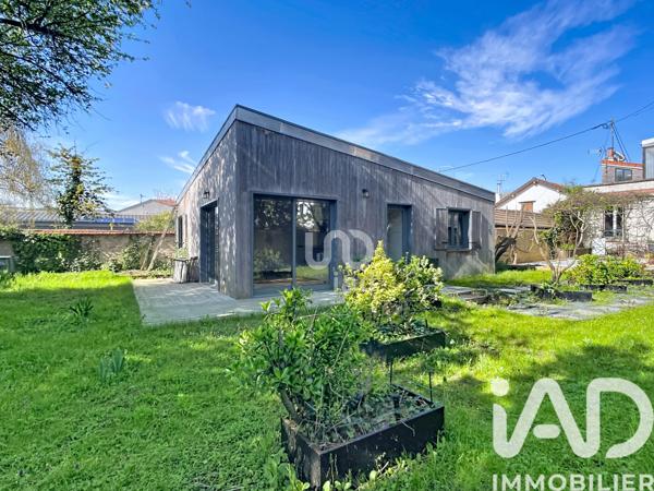 Maison à vendre 10 pièces 260 m² Saint-Maur-des-Fossés