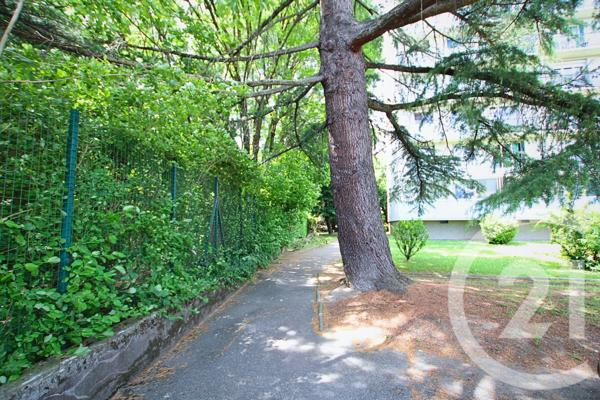 Appartement T4 à vendre  4 pièces - 71,42 m2 GRENOBLE - 38