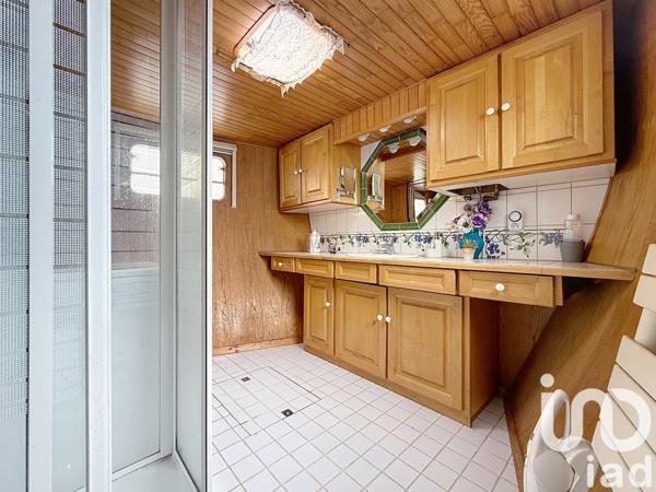 House for sale 3 rooms 60 m² Paris 4