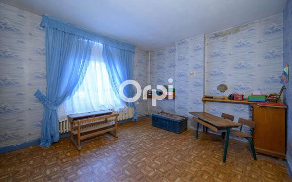 Maison à vendre    8 pièces • 148 m2 Marpent