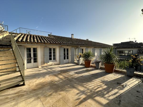 L'Isle-sur-la-Sorgue (84800) MAGNIFIQUE PROPRIÉTÉ CENTRE HISTORIQUE