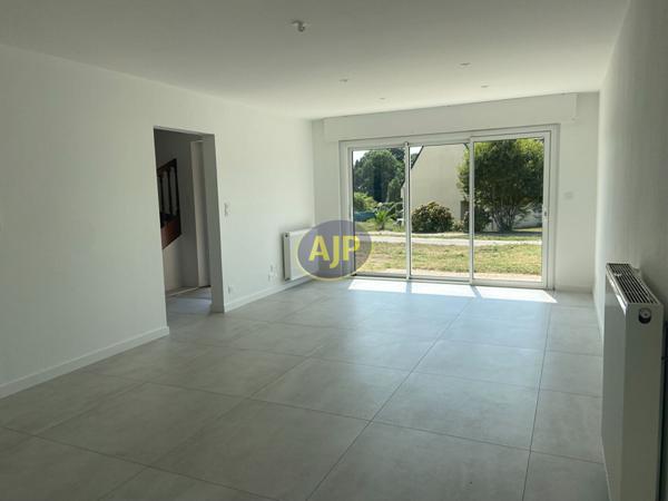 Location maison Pontivy : 930 € - AJP Immobilier Pontivy