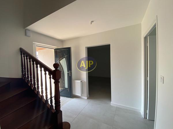 Location maison Pontivy : 930 € - AJP Immobilier Pontivy