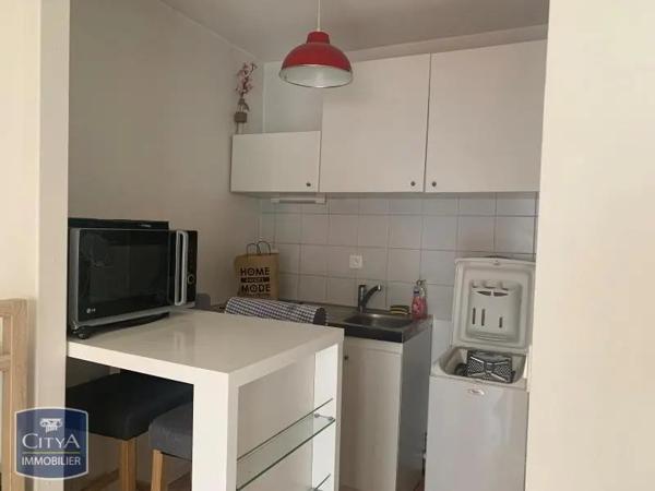 Appartement à louer 1 pièce 28.96m² Lille (59000)
