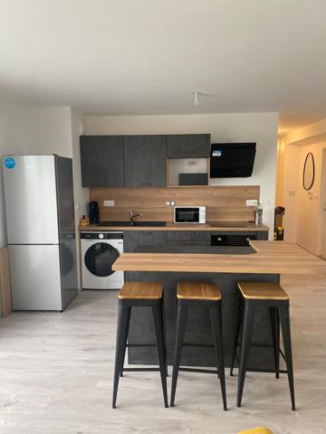 LOCATION TYPE 4 MEUBLE _ ANGERS,