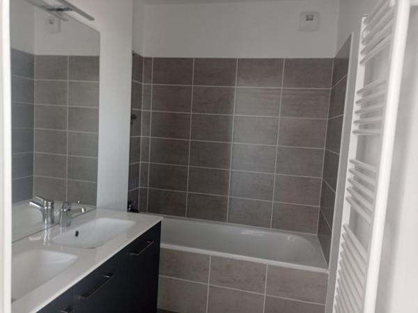 LOCATION TYPE 4 MEUBLE _ ANGERS, Angers 49000