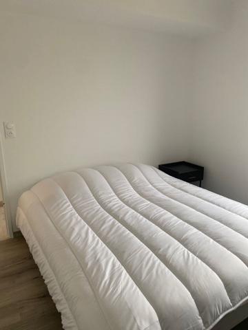 LOCATION TYPE 4 MEUBLE _ ANGERS,