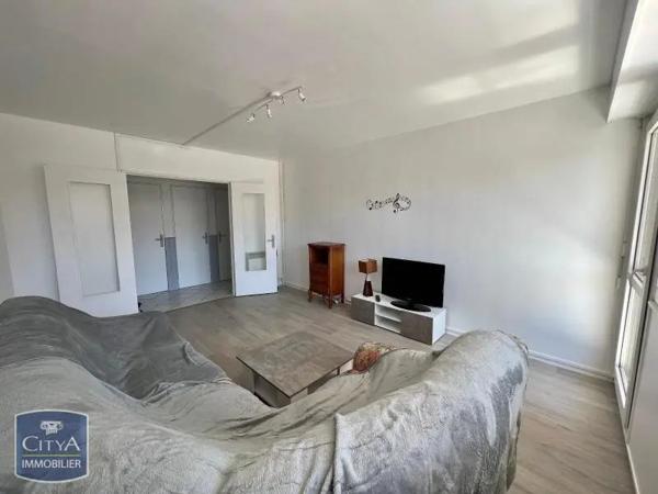 Appartement à louer 4 pièces 75.55m² Limoges (87000)