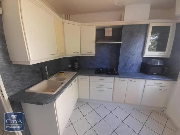 Appartement à louer 4 pièces 75.55m² Limoges (87000)