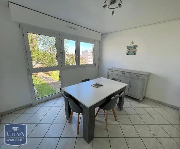 Appartement à louer 4 pièces 75.55m² Limoges (87000)