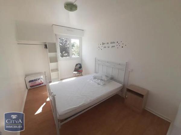 Appartement à louer 4 pièces 75.55m² Limoges (87000)