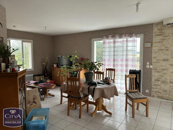 Maison à vendre 4 pièces 91.6m² Aussac-Vadalle (16560)