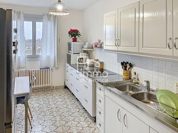 Appartement Bourg En Bresse 3 pièce(s) 72 m2