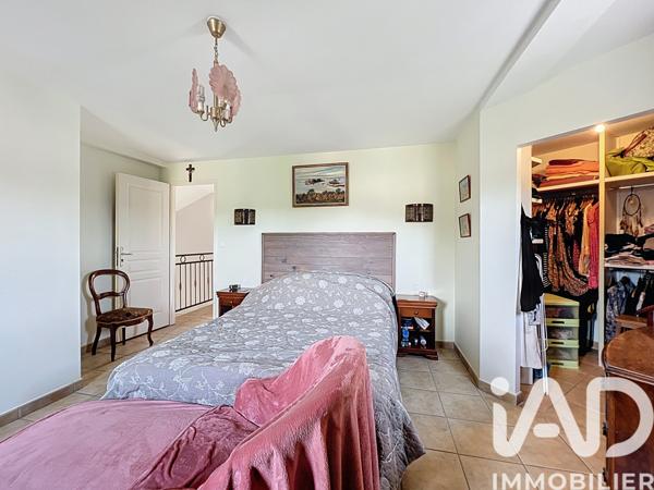 Maison à vendre 8 pièces 165 m² La Cavalerie