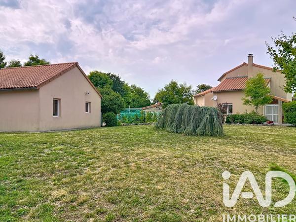 Maison à vendre 8 pièces 165 m² La Cavalerie