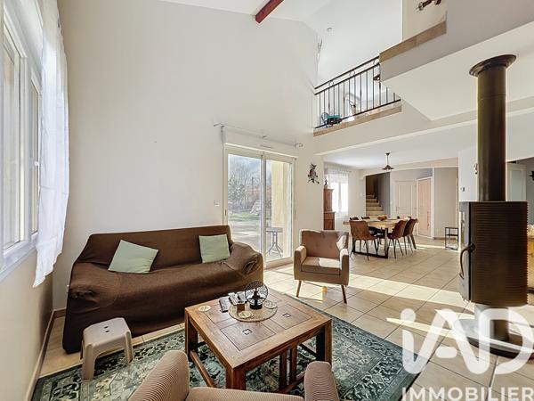 Maison à vendre 8 pièces 165 m² La Cavalerie