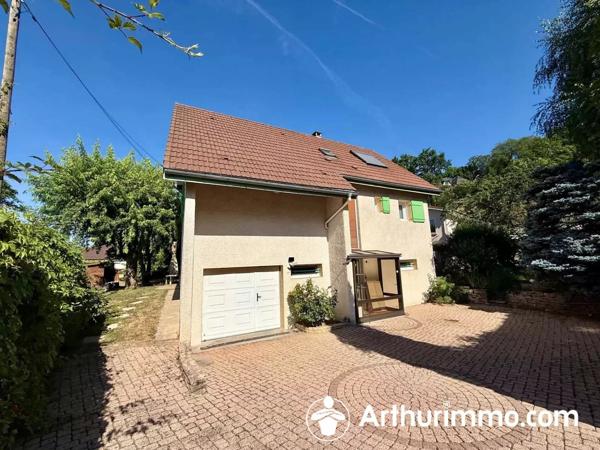 Vente                                                      Maison
                        
                     5 pièces                      118 m2                     à Arbouans