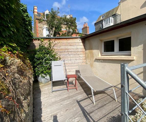 Maison en pierre de 180 m²