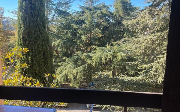 Appartement à louer    2 pièces • 17 m2 Gréoux-les-Bains