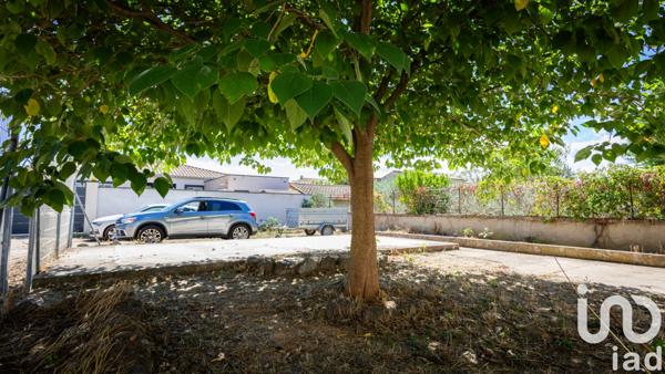 House for sale 5 rooms 103 m² Morières-lès-Avignon