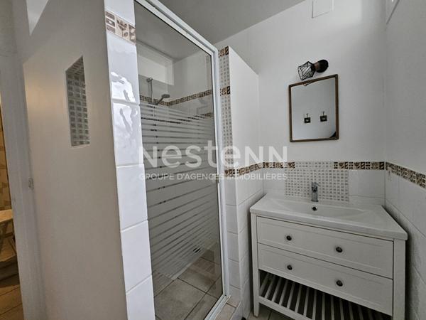 Appartement 3 pièces à vendre à Fontenay-le-Comte, 2 chambres, garage. Pas de travaux.