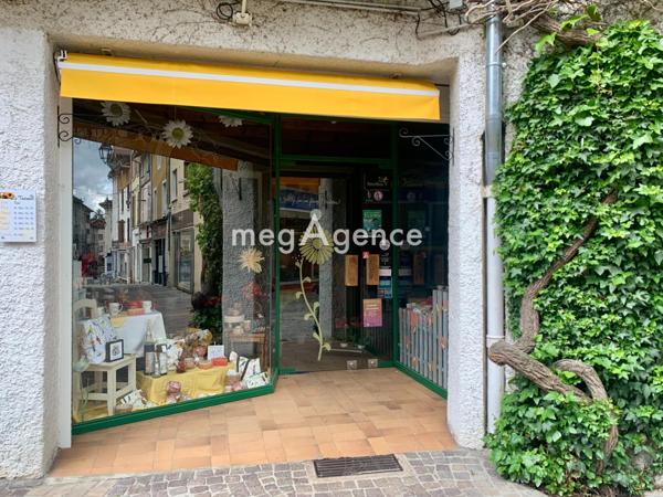 Local Commercial à ALLEVARD, 38580 - 1 pièce 54m²