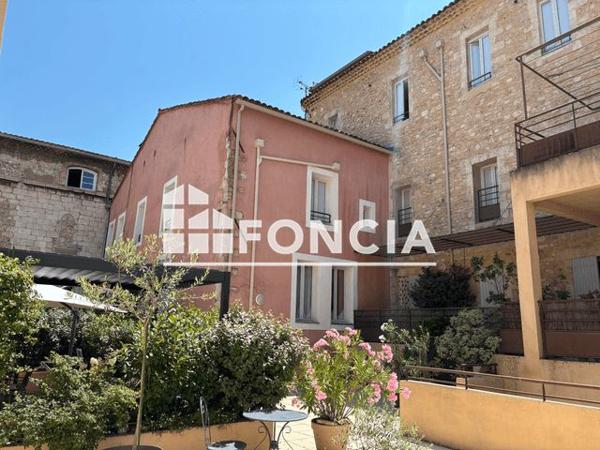 À vendre Appartement 5 pièces 115 m² - Apt 84400