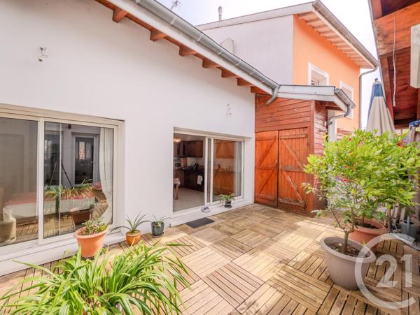 Appartement F8 à vendre  8 pièces - 206,70 m2 DAX - 40