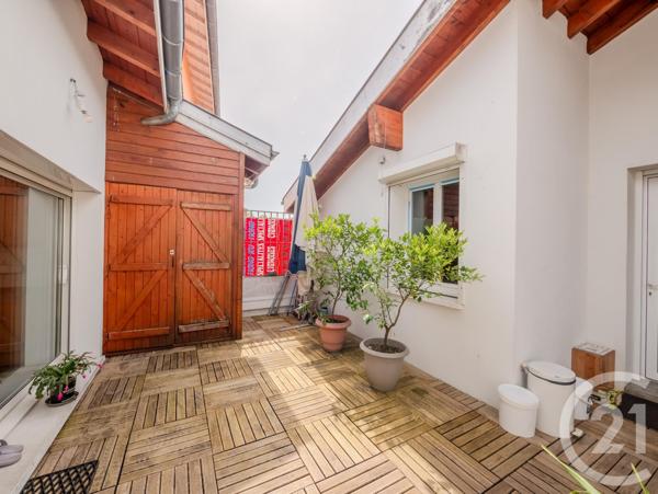 Appartement F8 à vendre  8 pièces - 206,70 m2 DAX - 40