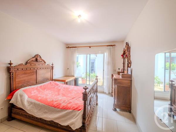 Appartement F8 à vendre  8 pièces - 206,70 m2 DAX - 40