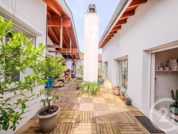 Appartement F8 à vendre  8 pièces - 206,70 m2 DAX - 40