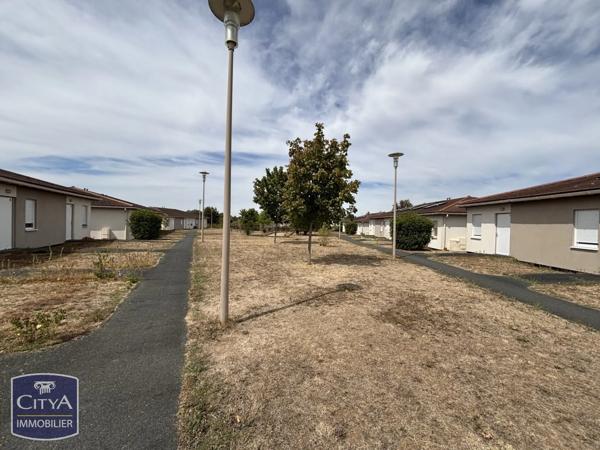 Maison à vendre 2 pièces 41m² Buzançais (36500)