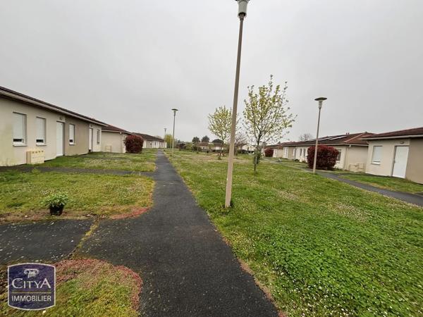 Maison à vendre 2 pièces 41m² Buzançais (36500)