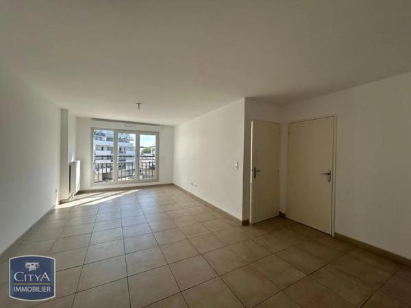 Appartement à louer 2 pièces 46.64m² Lucé (28110)