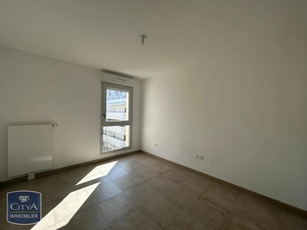 Appartement à louer 2 pièces 46.64m² Lucé (28110)