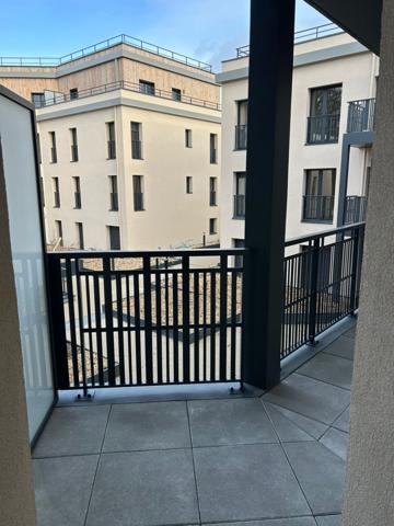 Jouy-en-Josas (78350) BRS - T3 avec terrasse