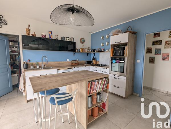 House for sale 4 rooms 154 m² Tournon-sur-Rhône