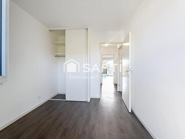Quartier Rivière – Appartement récent avec extérieur