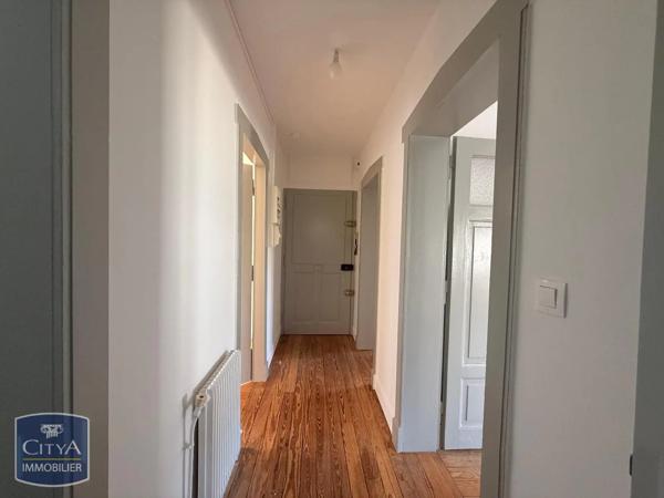 Appartement à louer 3 pièces 55.79m² Metz (57050)