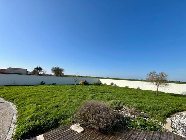 Charmante Maison de Plain-pied ,  
La jarrie 17220