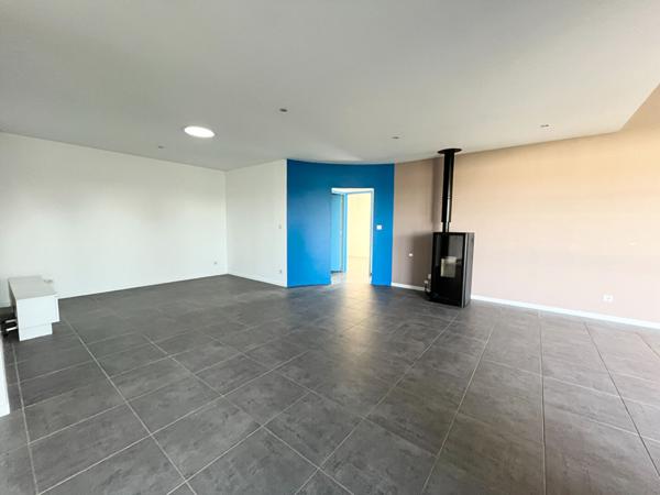 Charmante Maison de Plain-pied ,  
La jarrie 17220