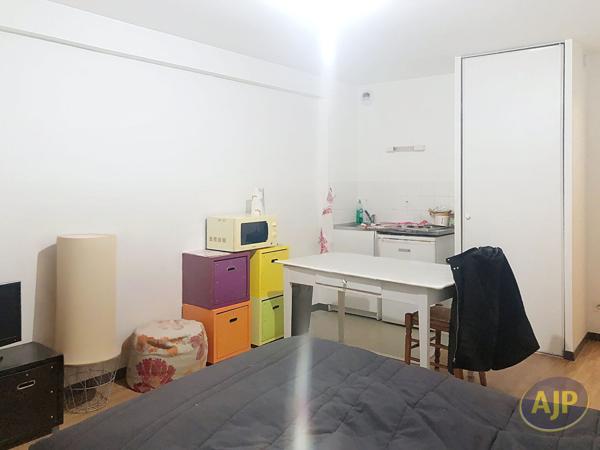 Appartement à vendre Cholet - 1 pièces, 26m² avec 0 chambre(s) à 79 500€ - AJP Immobilier Cholet