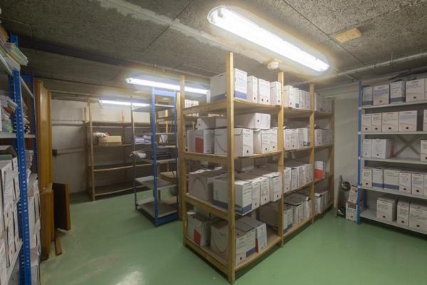 Idéal pour investisseurs - Bureaux transformables en 3 logements