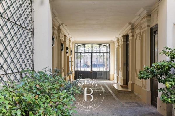 Paris 7ème, Appartement 2 Chambres -  56 m² à vendre