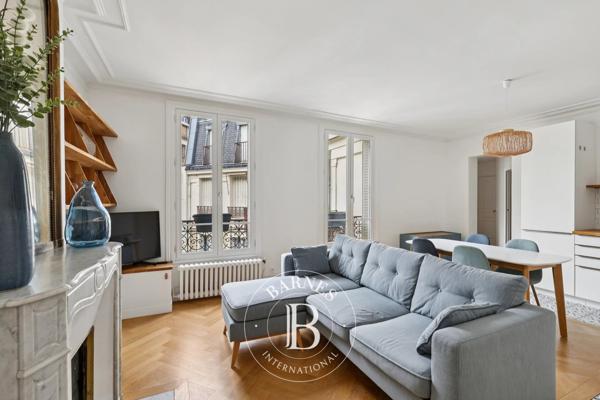 Paris 7ème, Appartement 2 Chambres -  56 m² à vendre