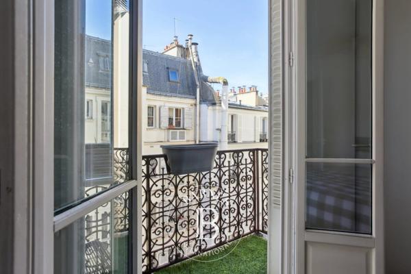 Paris 7ème, Appartement 2 Chambres -  56 m² à vendre